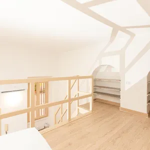 Cream Little - M1 - Center Apartamento